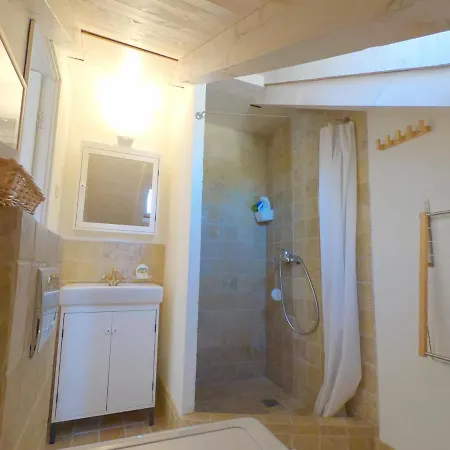 דירה Historic Piazza House & Romantic Hidden Garden חוואר