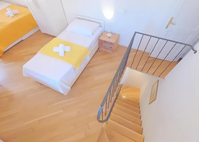 Apartman Historic Piazza House & Romantic Hidden Garden *